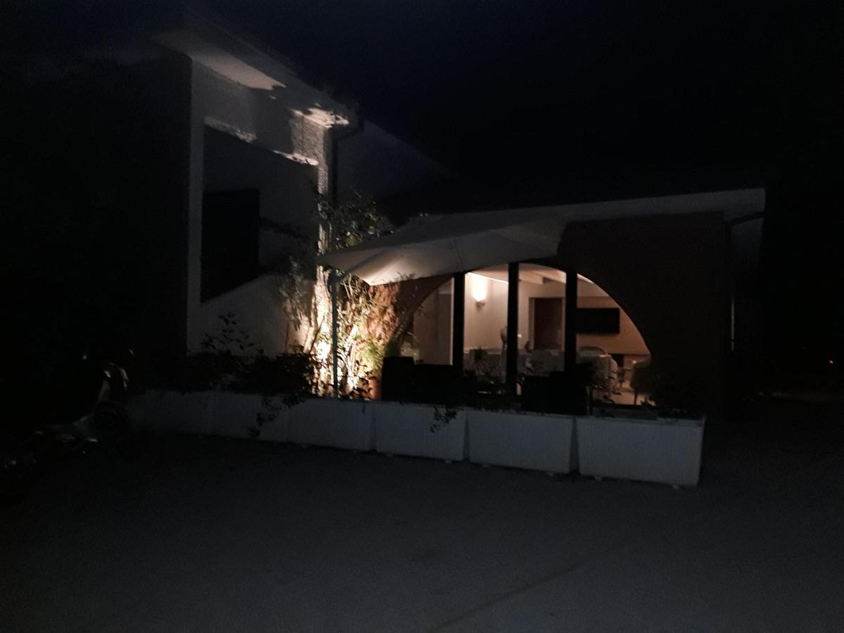 La Casa Nel Verde Larino Екстериор снимка