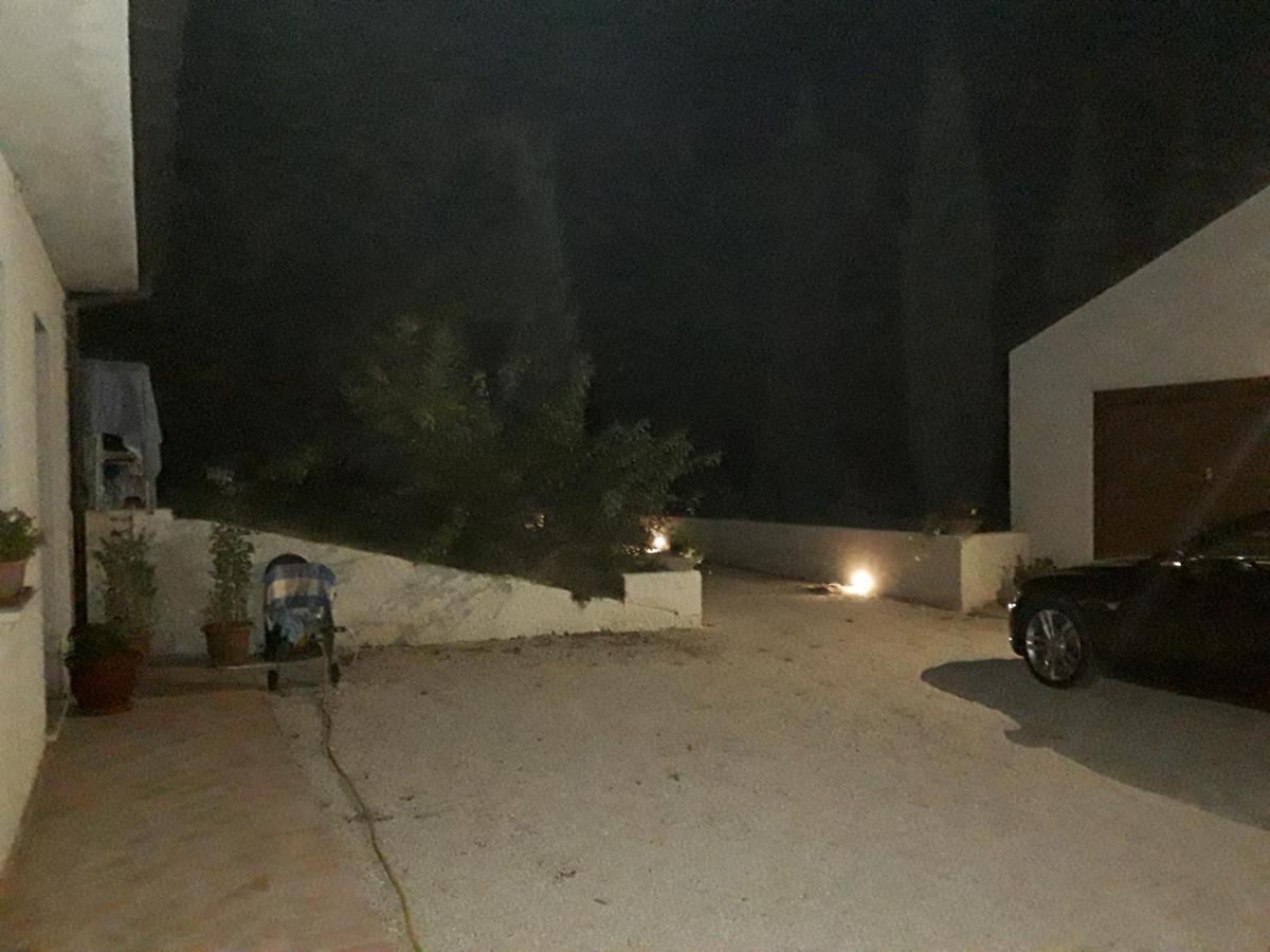 La Casa Nel Verde Larino Екстериор снимка